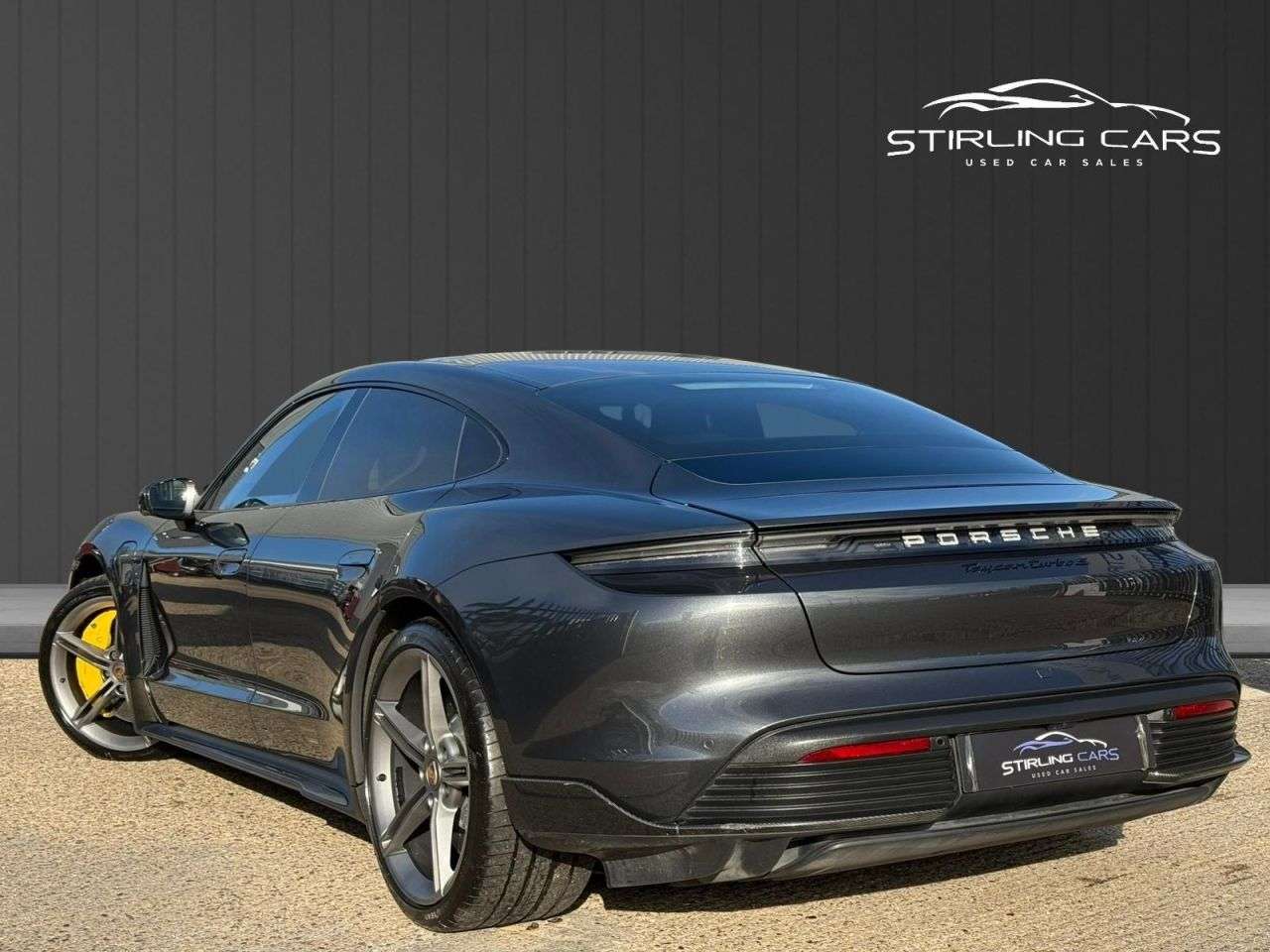 2020 PORSCHE TAYCAN 2020 PORSCHE TAYCAN