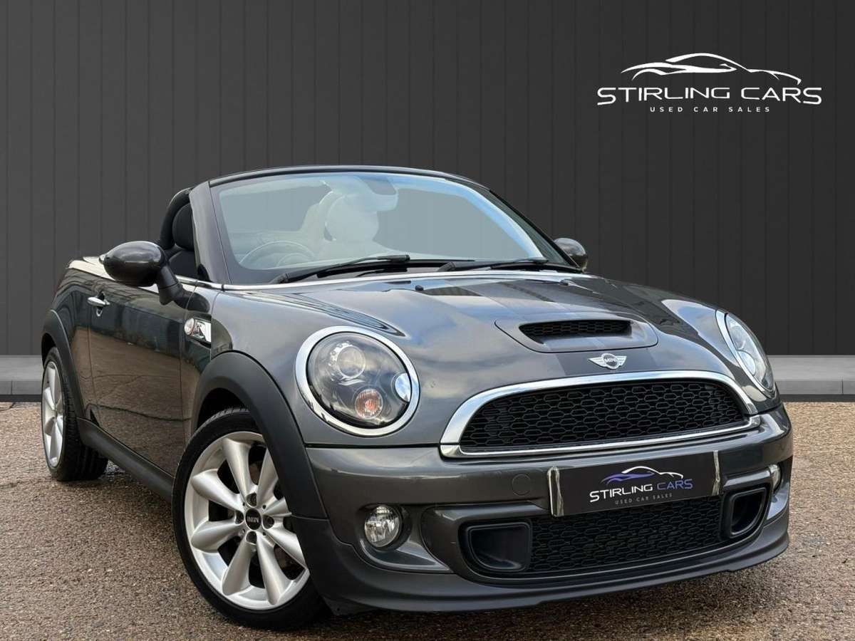 Check out this Mini Roadster 2012 Petrol Manual