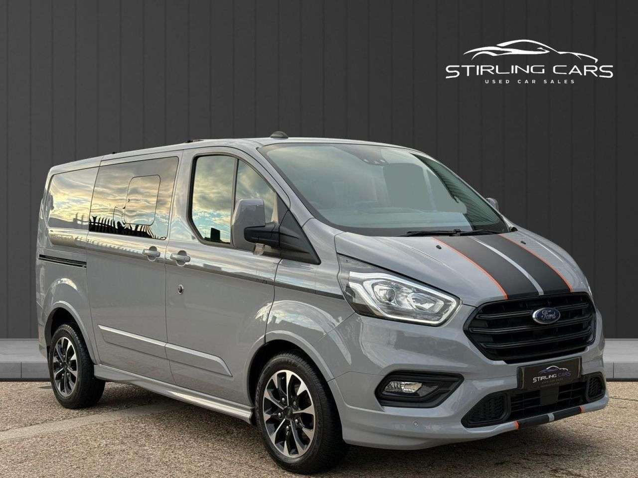 A 2023 FORD TRANSIT CUSTOM 2.0 320 EcoBlue Sport Crew Van Double Cab 5dr Diesel Auto L1 H1 Euro 6 (170 A 2023 FORD TRANSIT CUSTOM 2.0 320 EcoBlue Sport Crew Van Double Cab 5dr Diesel Auto L1 H1 Euro 6 (170
