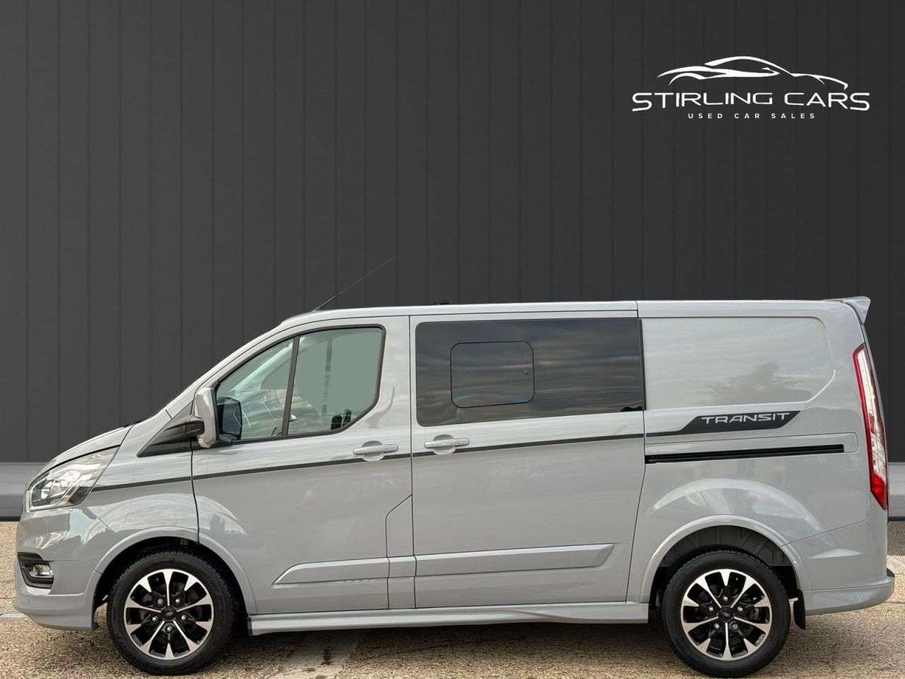 A 2023 FORD TRANSIT CUSTOM 2.0 320 EcoBlue Sport Crew Van Double Cab 5dr Diesel Auto L1 H1 Euro 6 (170 A 2023 FORD TRANSIT CUSTOM 2.0 320 EcoBlue Sport Crew Van Double Cab 5dr Diesel Auto L1 H1 Euro 6 (170