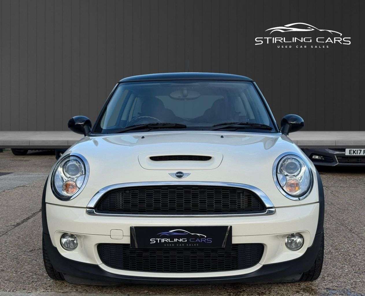 A 2009 MINI HATCH 1.6 Cooper S Hatchback 3dr Petrol Manual Euro 5 (175 ps) FINANCE+WARRANTY+S A 2009 MINI HATCH 1.6 Cooper S Hatchback 3dr Petrol Manual Euro 5 (175 ps) FINANCE+WARRANTY+S