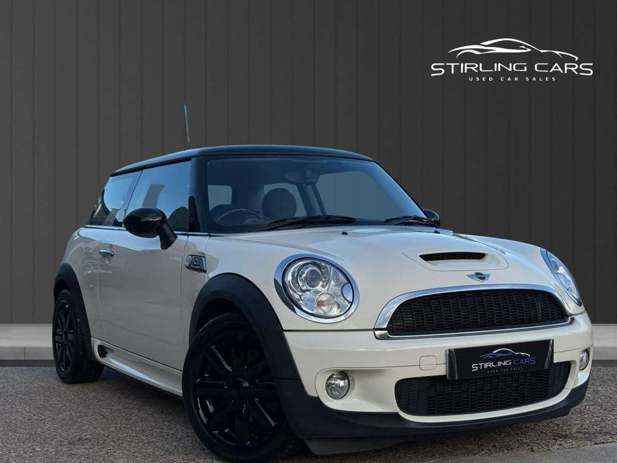Check out this Mini Hatch 2009 Petrol Manual