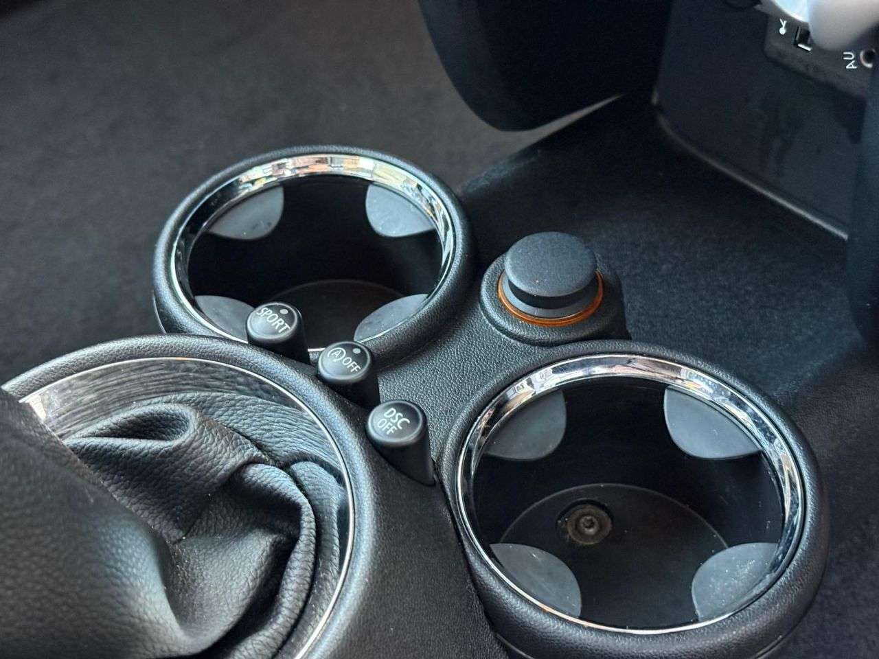 2009 MINI HATCH 2009 MINI HATCH