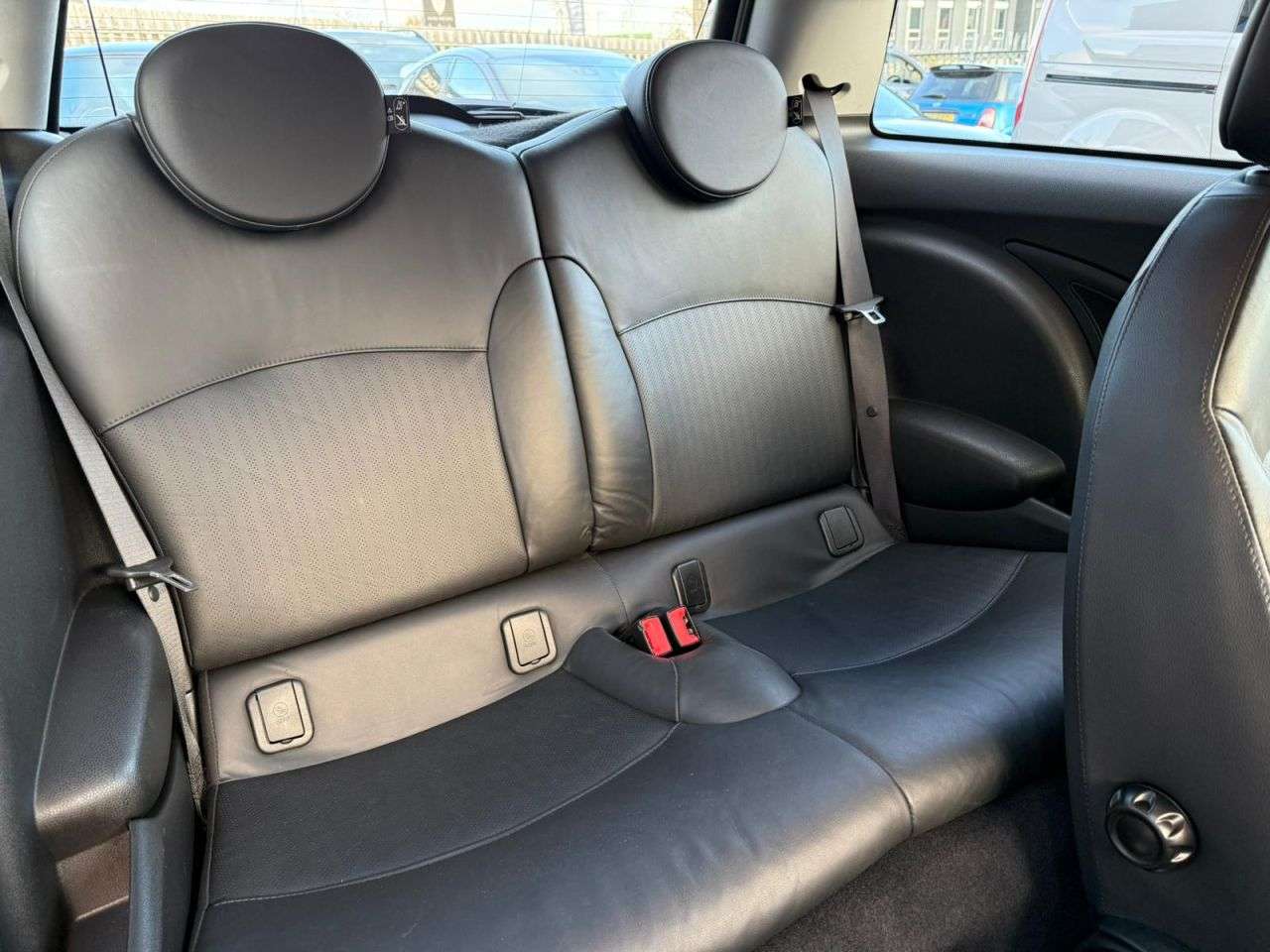 2009 MINI HATCH 2009 MINI HATCH