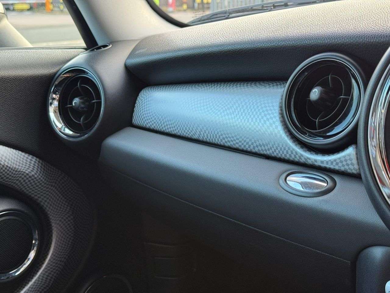 2009 MINI HATCH 2009 MINI HATCH