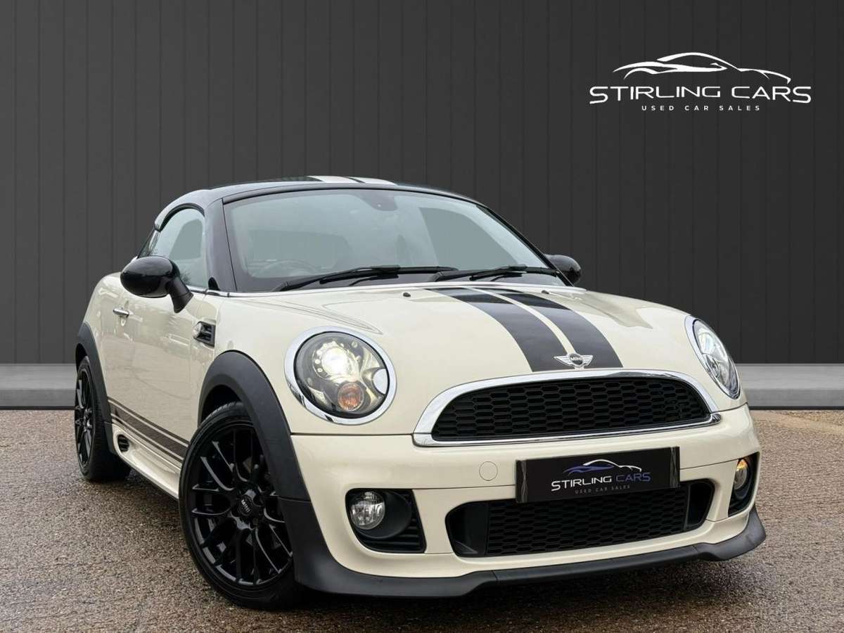 Check out this Mini Coupe 2013 Petrol Manual