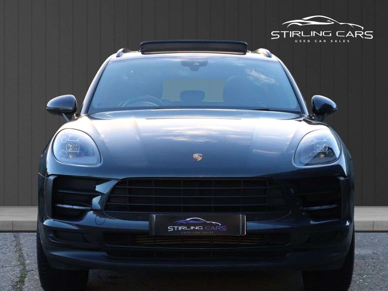 A 2020 PORSCHE MACAN 2.0T SUV 5dr Petrol PDK 4WD Euro 6 (s/s) (245 ps) FINANCE+WARRANTY+SERVICE A 2020 PORSCHE MACAN 2.0T SUV 5dr Petrol PDK 4WD Euro 6 (s/s) (245 ps) FINANCE+WARRANTY+SERVICE