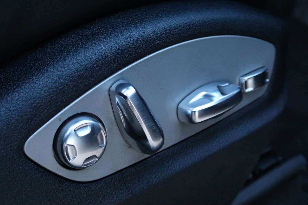 2020 PORSCHE MACAN 2020 PORSCHE MACAN