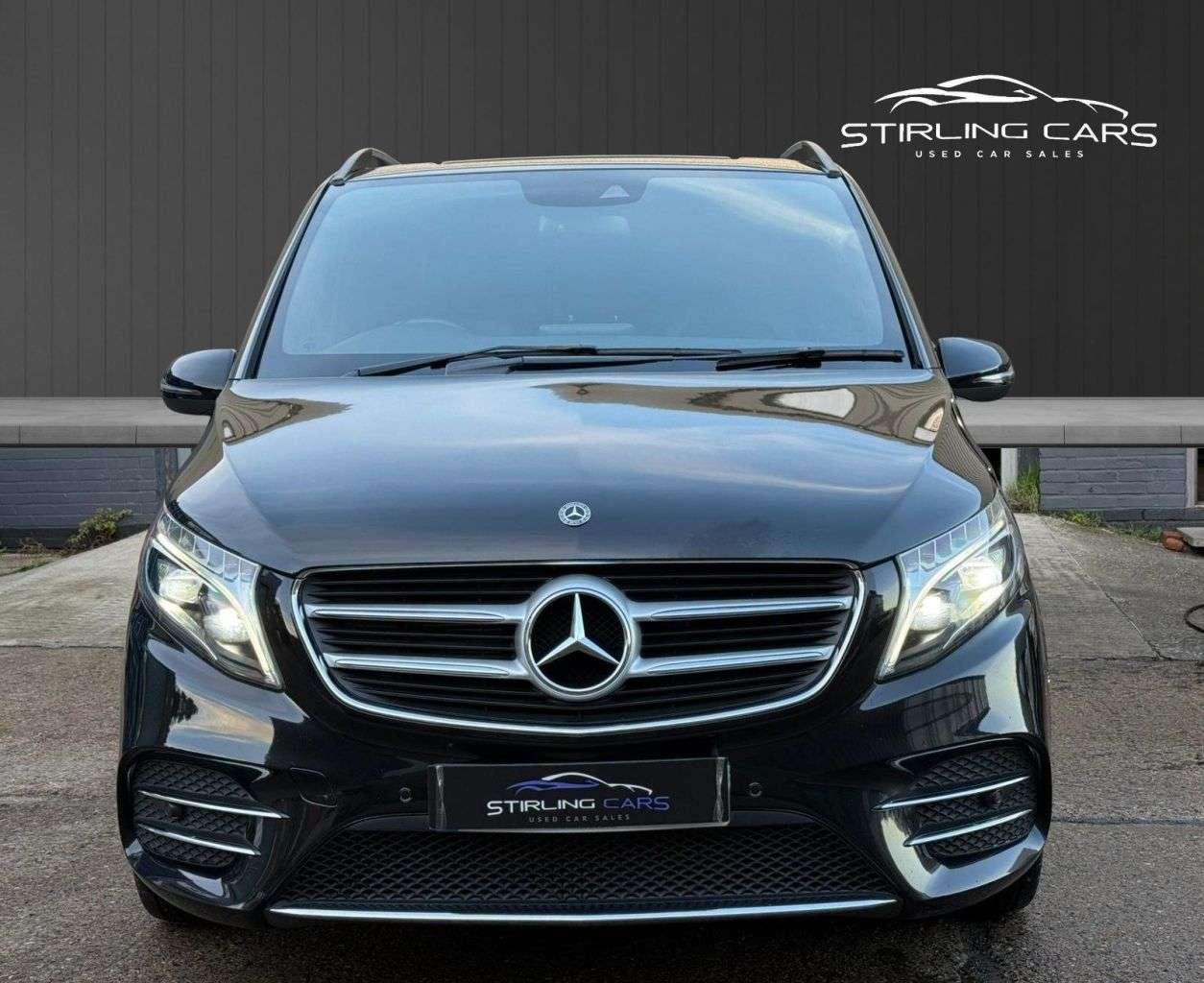 A 2018 MERCEDES-BENZ V-CLASS 2.2 V250d AMG Line MPV 5dr Diesel G-Tronic+ Euro 6 (s/s) 8 Seat XLWB (190 p A 2018 MERCEDES-BENZ V-CLASS 2.2 V250d AMG Line MPV 5dr Diesel G-Tronic+ Euro 6 (s/s) 8 Seat XLWB (190 p