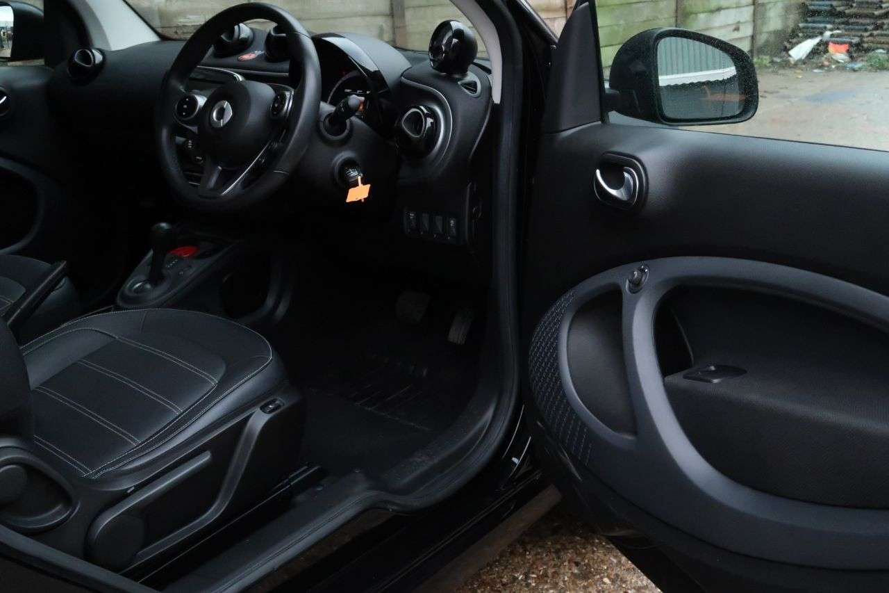 2018 SMART FORTWO 2018 SMART FORTWO