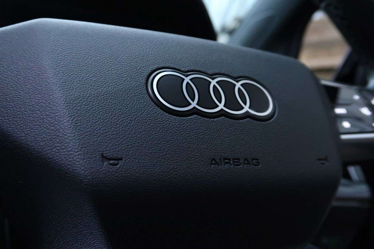 2022 AUDI Q4 E-TRON 2022 AUDI Q4 E-TRON