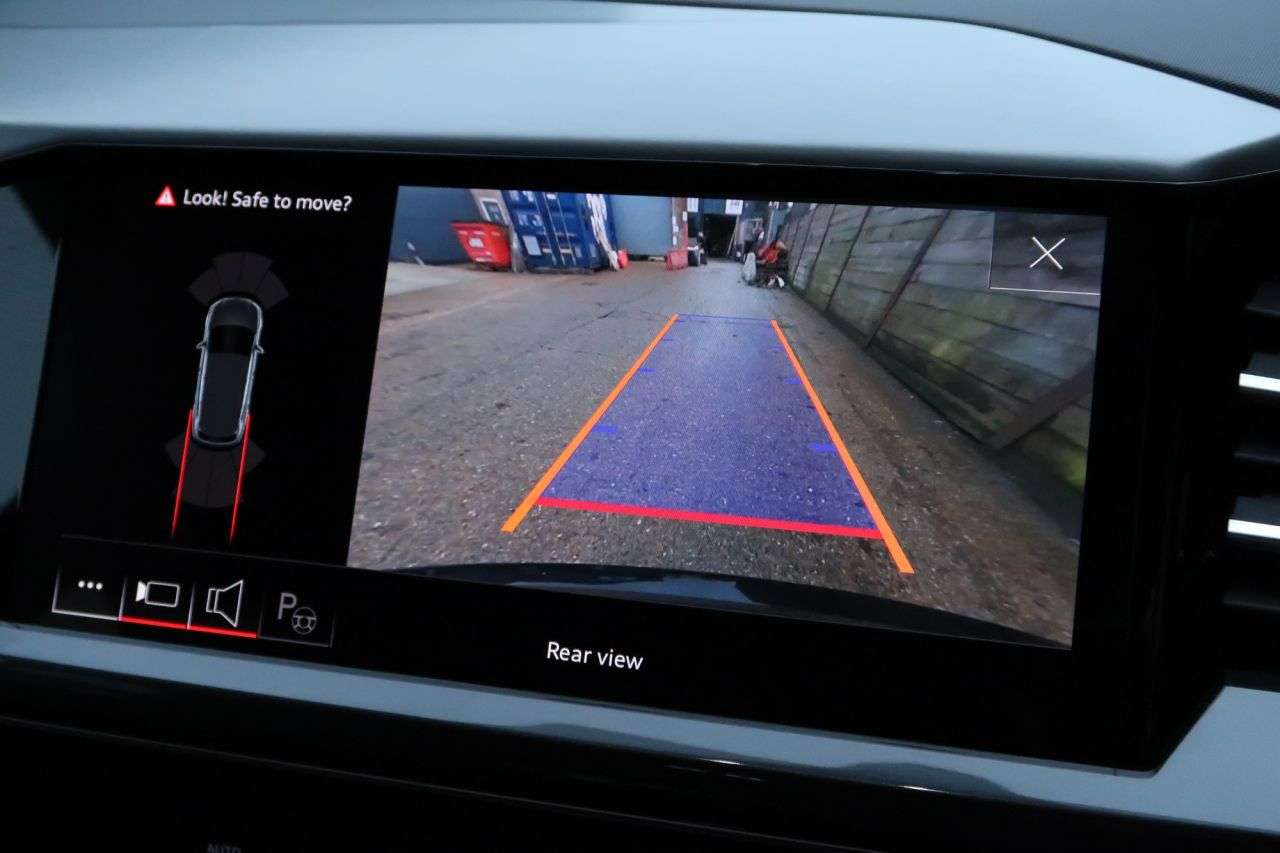 2022 AUDI Q4 E-TRON 2022 AUDI Q4 E-TRON