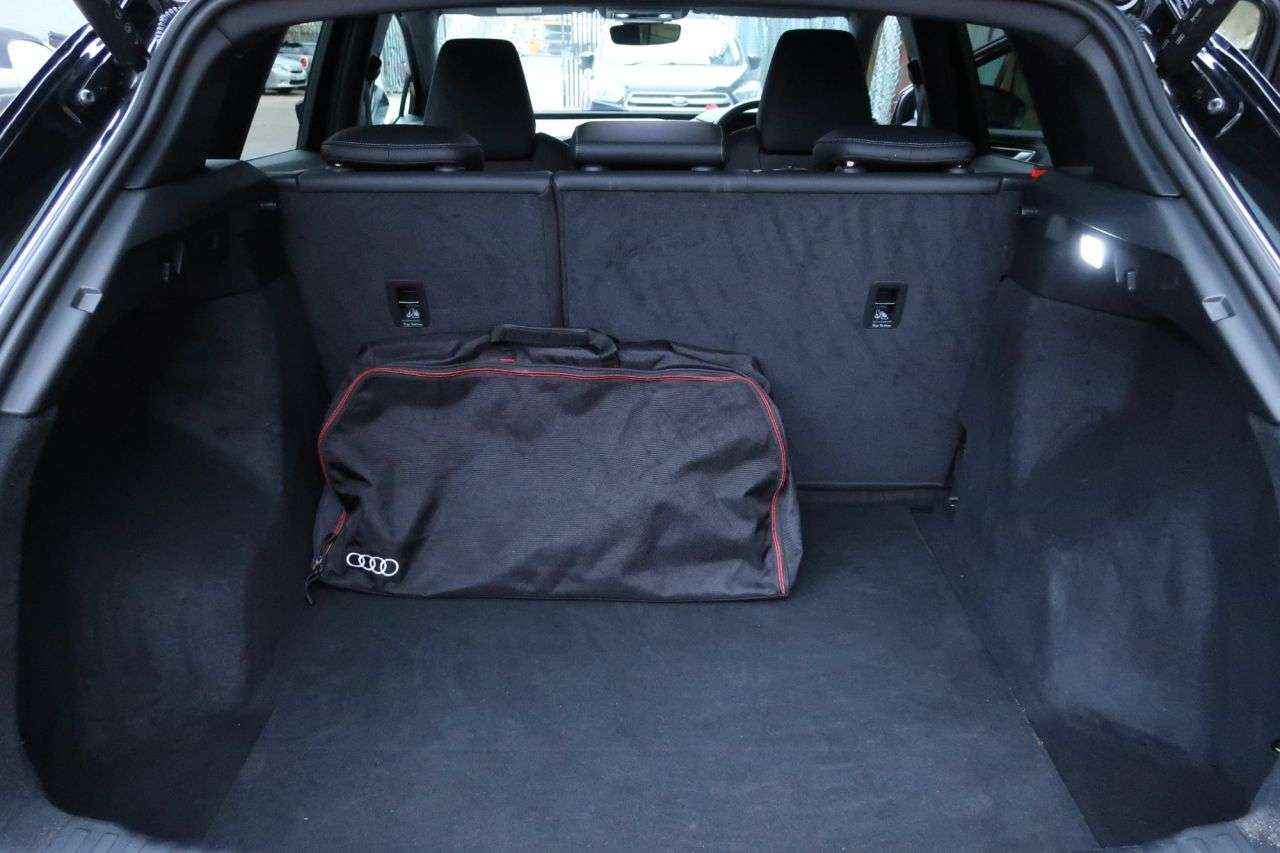 2022 AUDI Q4 E-TRON 2022 AUDI Q4 E-TRON