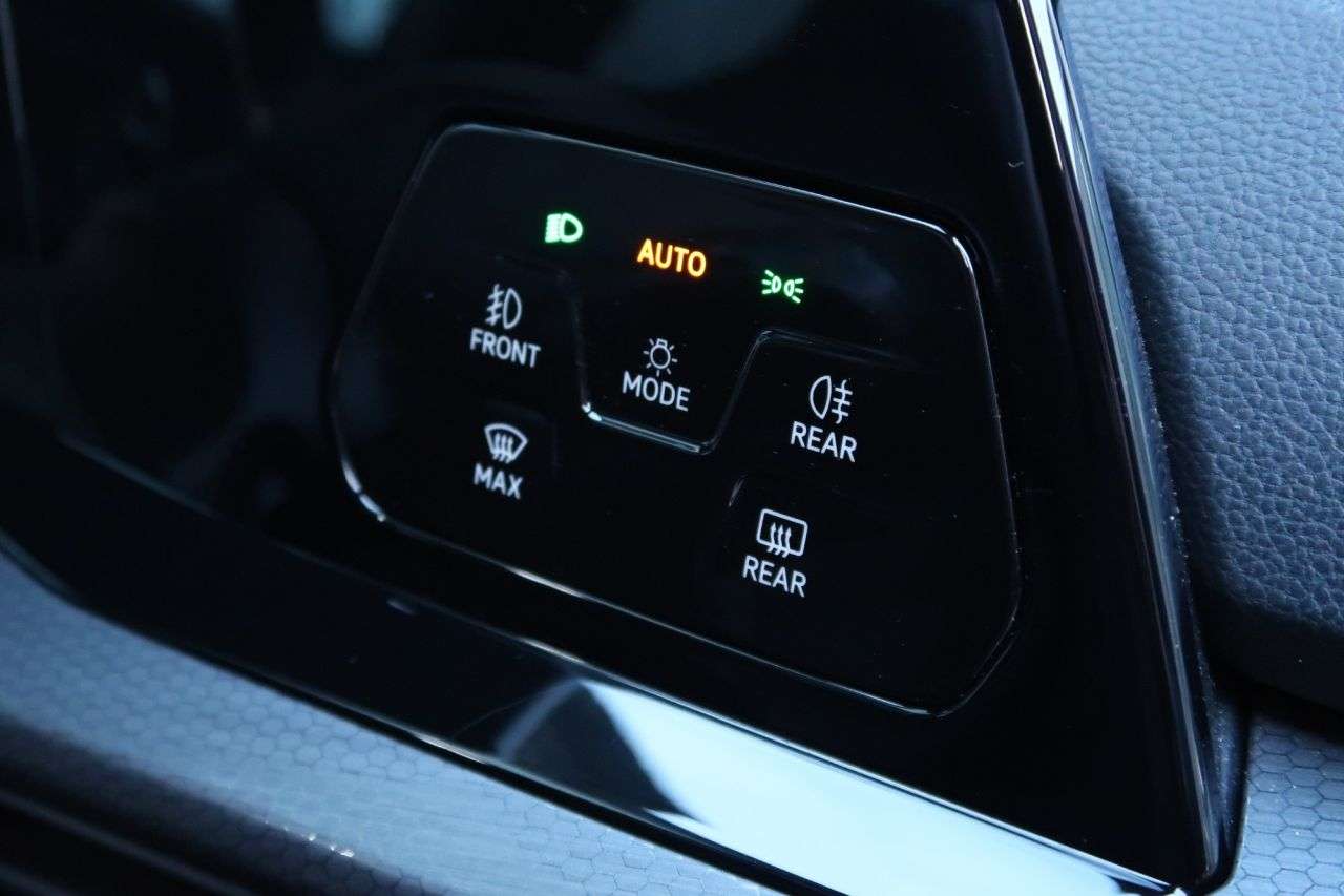 2020 VOLKSWAGEN GOLF 2020 VOLKSWAGEN GOLF