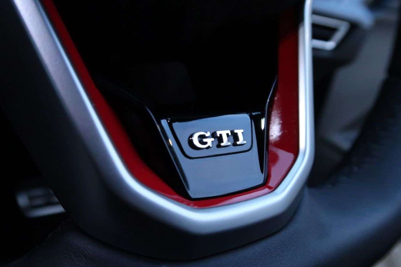 2020 VOLKSWAGEN GOLF 2020 VOLKSWAGEN GOLF