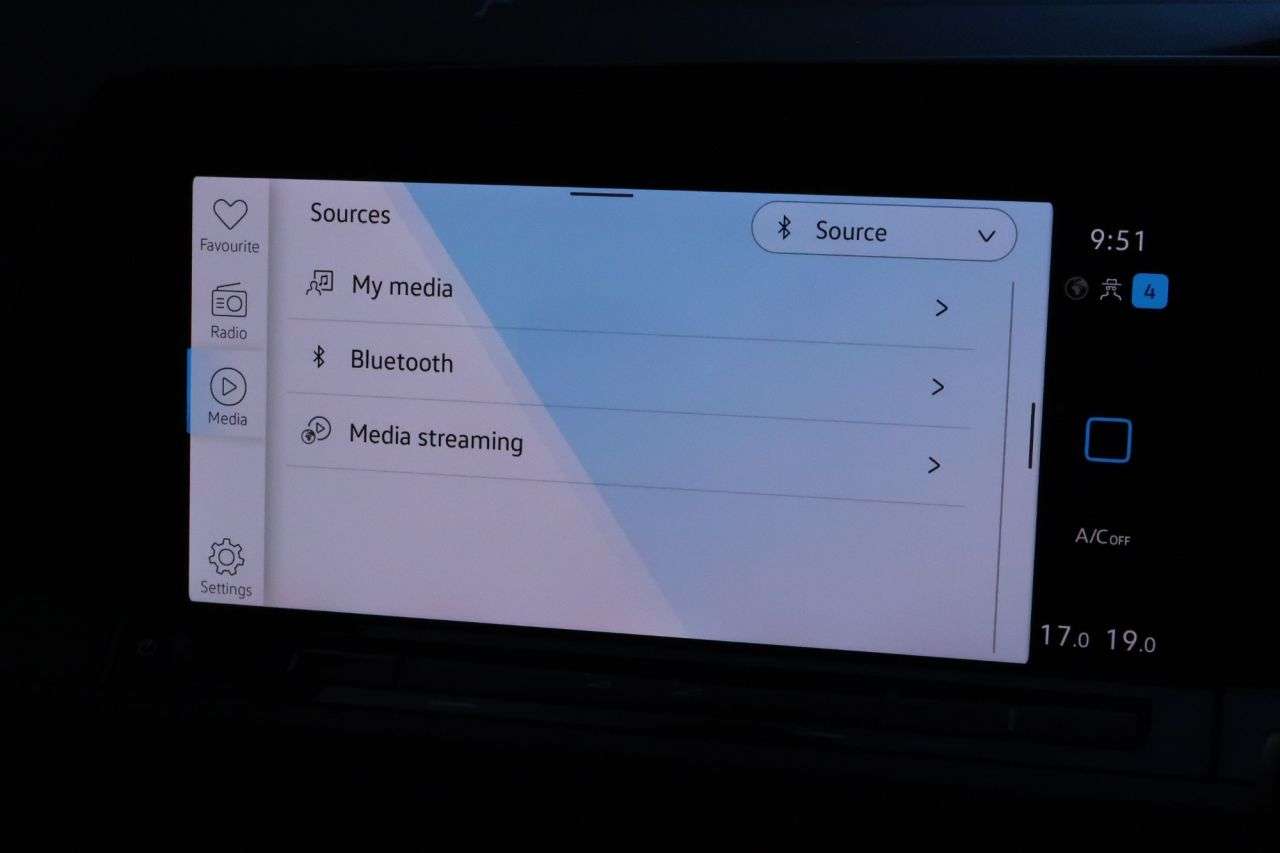 2020 VOLKSWAGEN GOLF 2020 VOLKSWAGEN GOLF