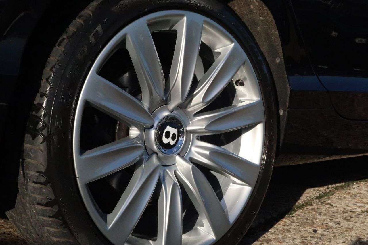 2015 BENTLEY FLYING SPUR 2015 BENTLEY FLYING SPUR