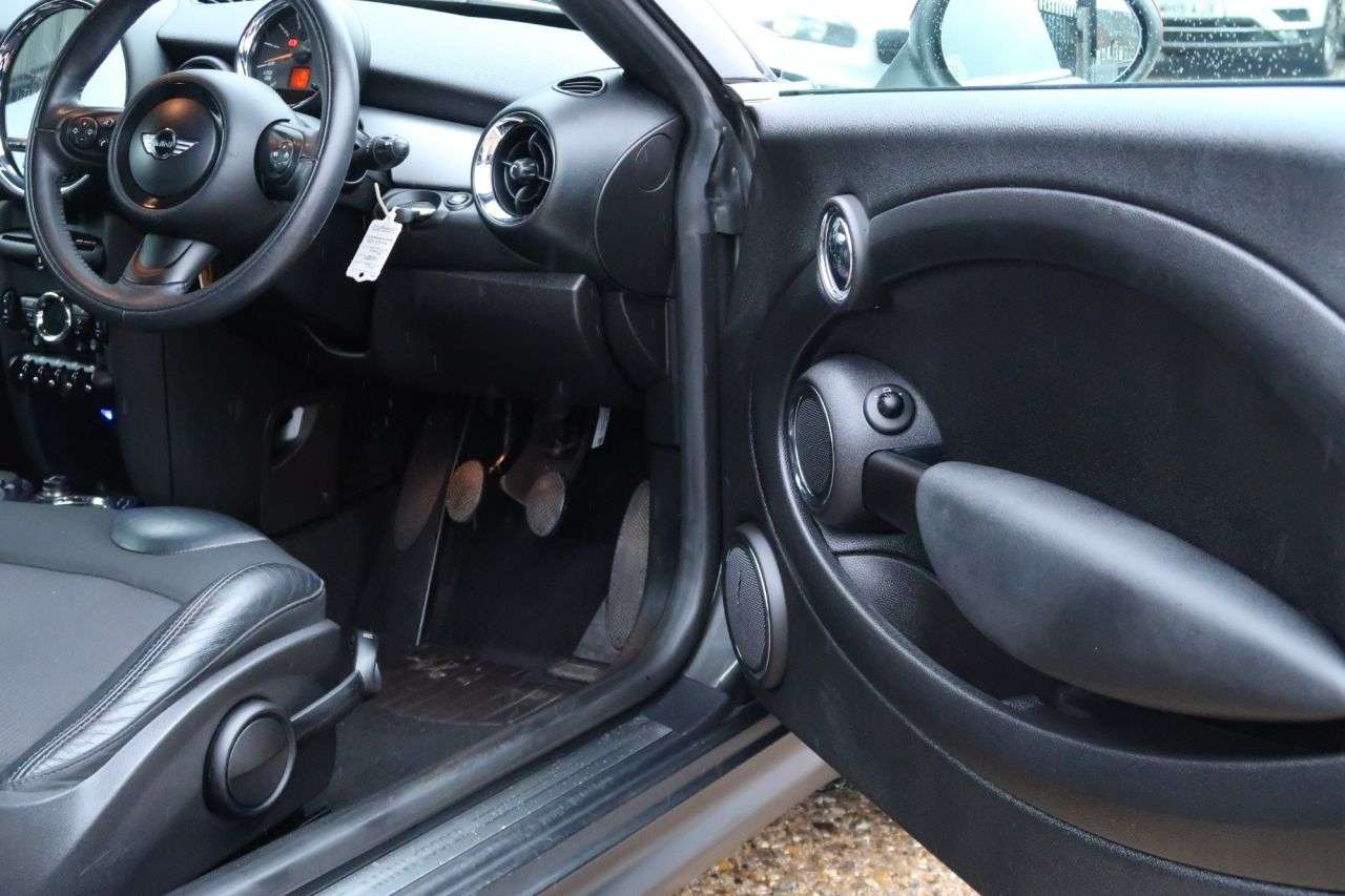 2014 MINI COUPE 2014 MINI COUPE