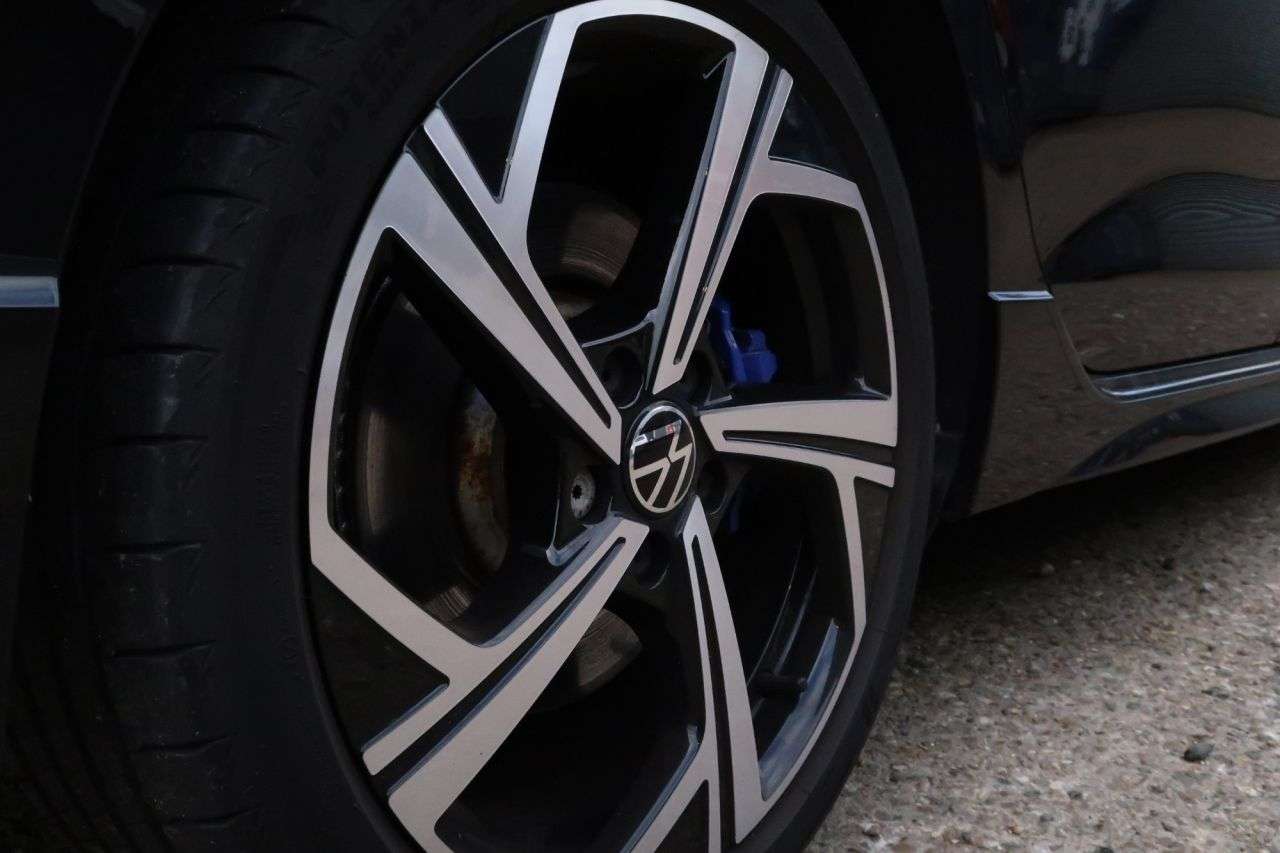 2023 VOLKSWAGEN GOLF 2023 VOLKSWAGEN GOLF