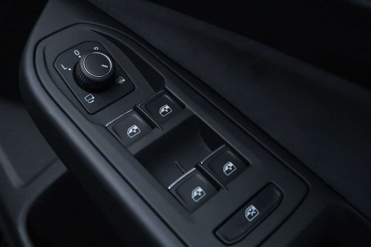 2023 VOLKSWAGEN GOLF 2023 VOLKSWAGEN GOLF