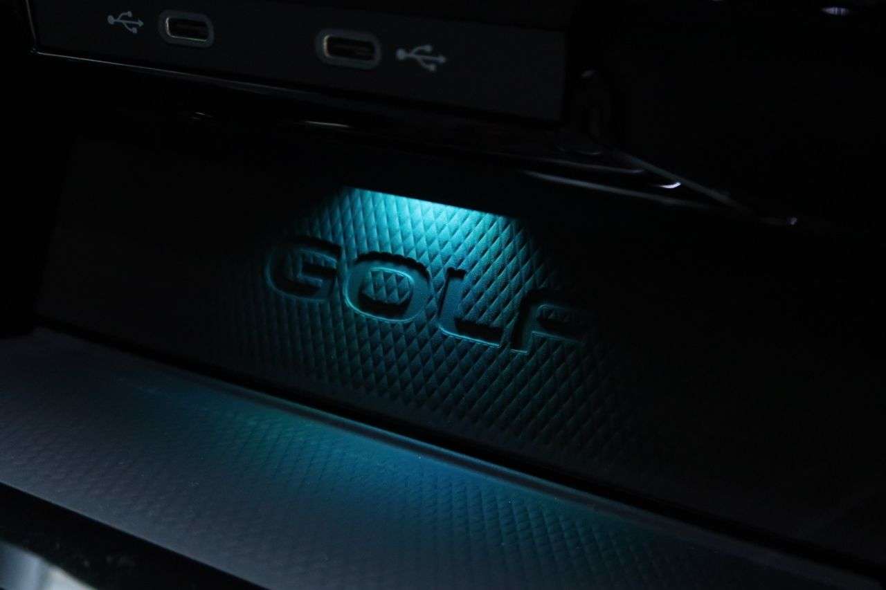 2023 VOLKSWAGEN GOLF 2023 VOLKSWAGEN GOLF