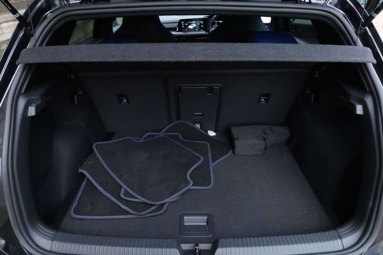 2023 VOLKSWAGEN GOLF 2023 VOLKSWAGEN GOLF