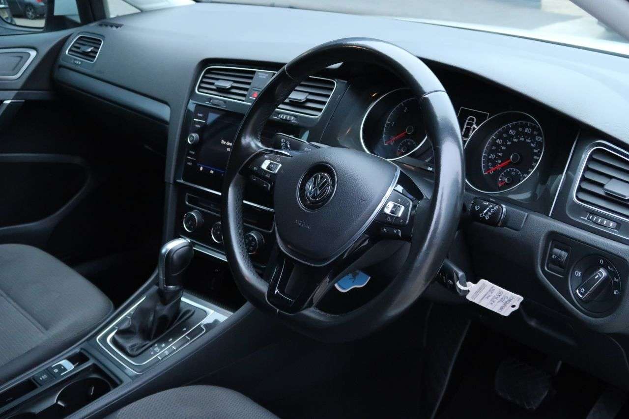 2017 VOLKSWAGEN GOLF 2017 VOLKSWAGEN GOLF