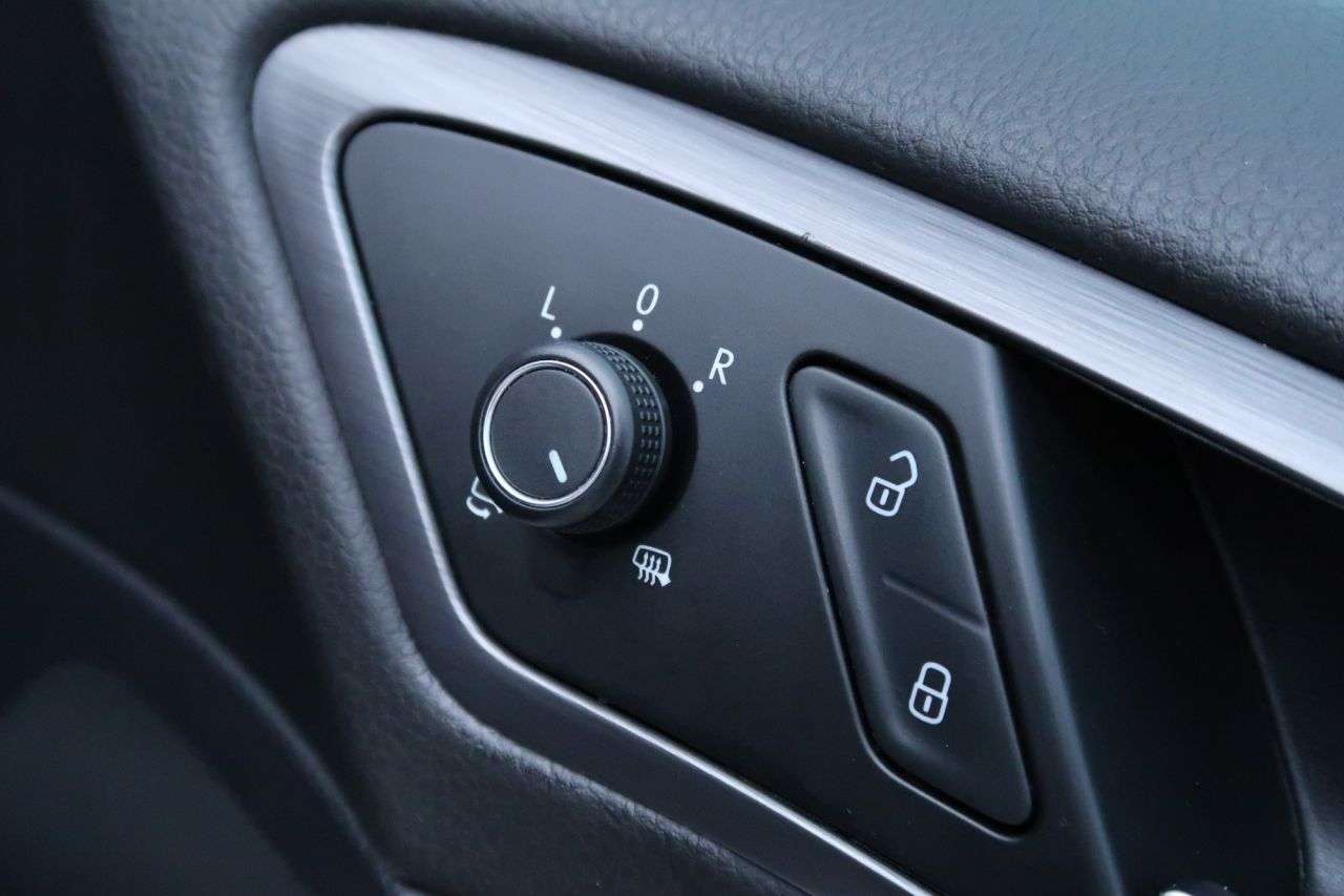 2017 VOLKSWAGEN GOLF 2017 VOLKSWAGEN GOLF