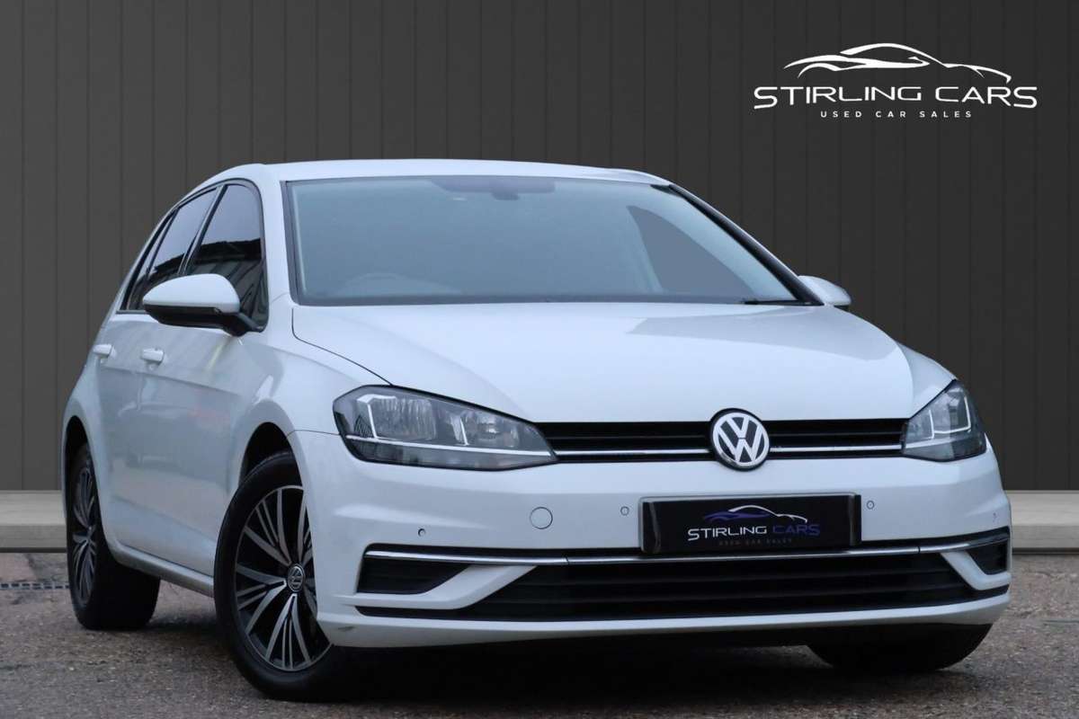 Check out this Volkswagen Golf 2017 Diesel Automatic
