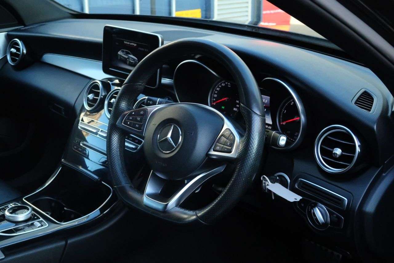 null MERCEDES-BENZ C-CLASS null MERCEDES-BENZ C-CLASS