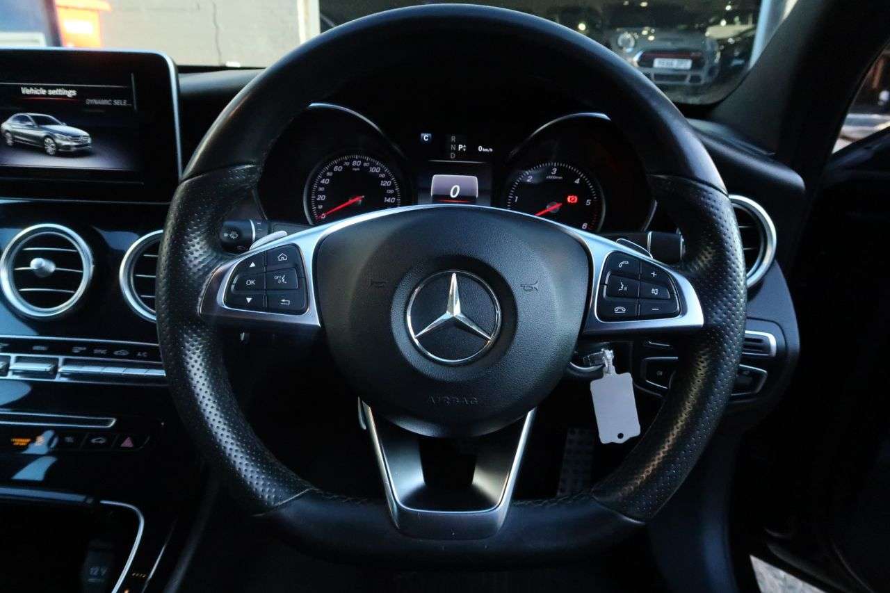 null MERCEDES-BENZ C-CLASS null MERCEDES-BENZ C-CLASS