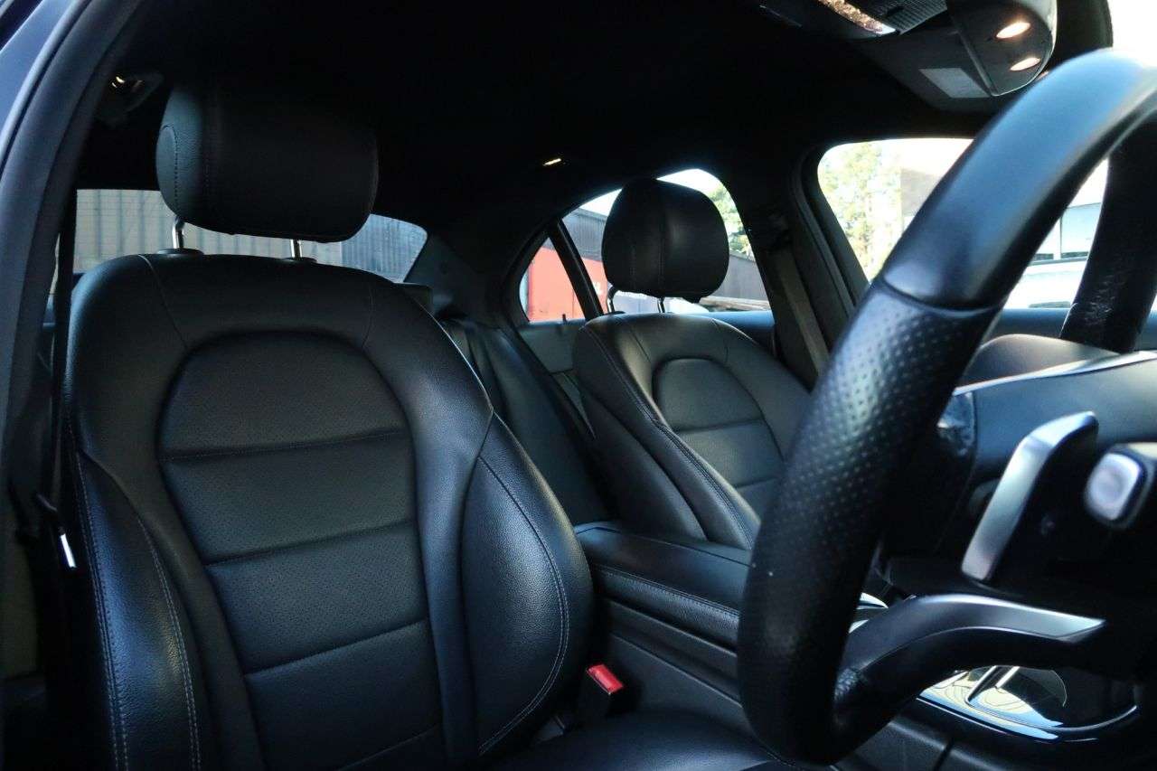 null MERCEDES-BENZ C-CLASS null MERCEDES-BENZ C-CLASS