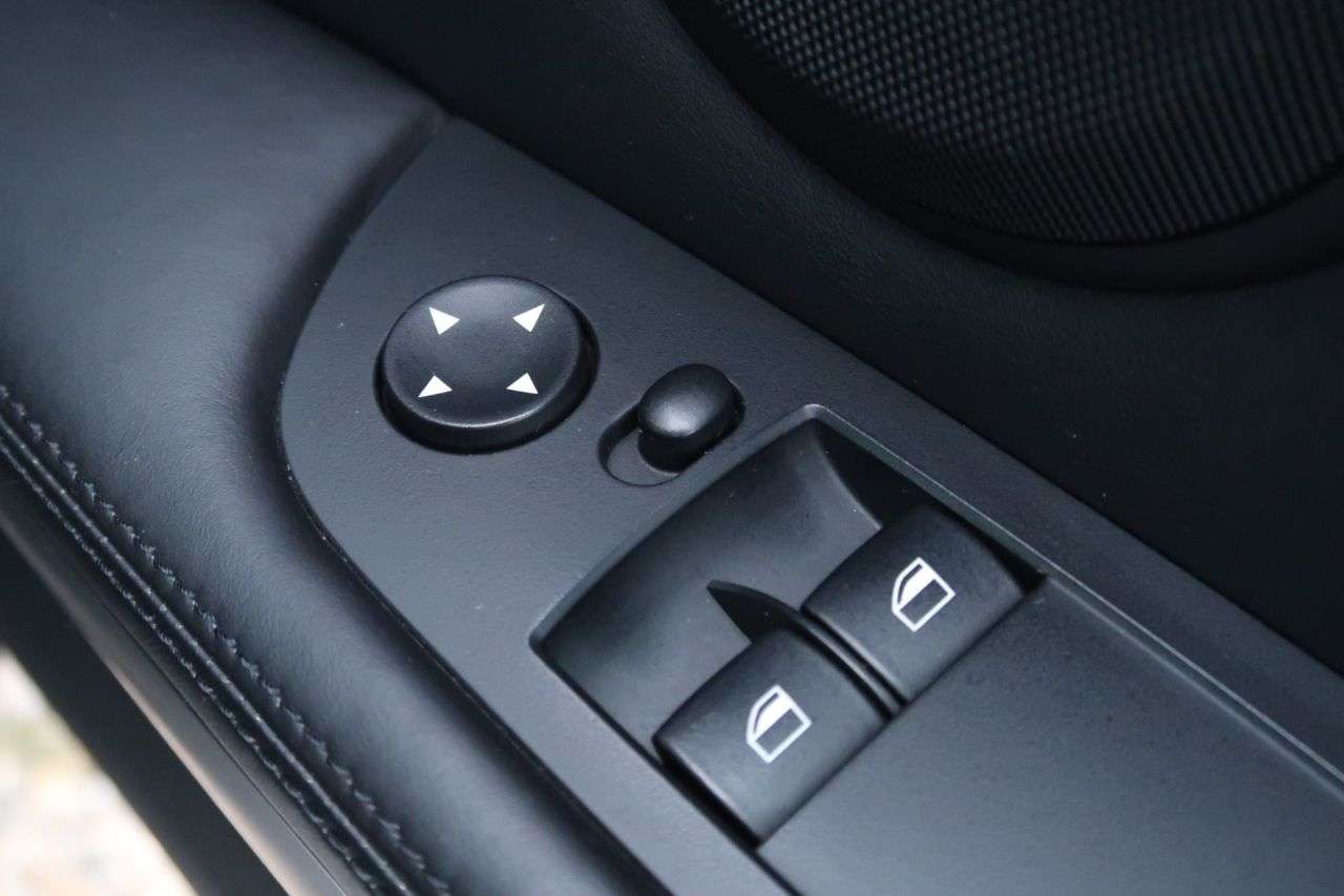 2011 BMW M3 2011 BMW M3