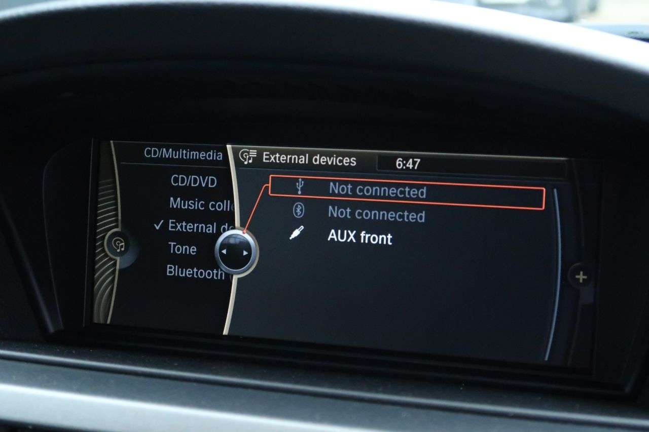 2011 BMW M3 2011 BMW M3