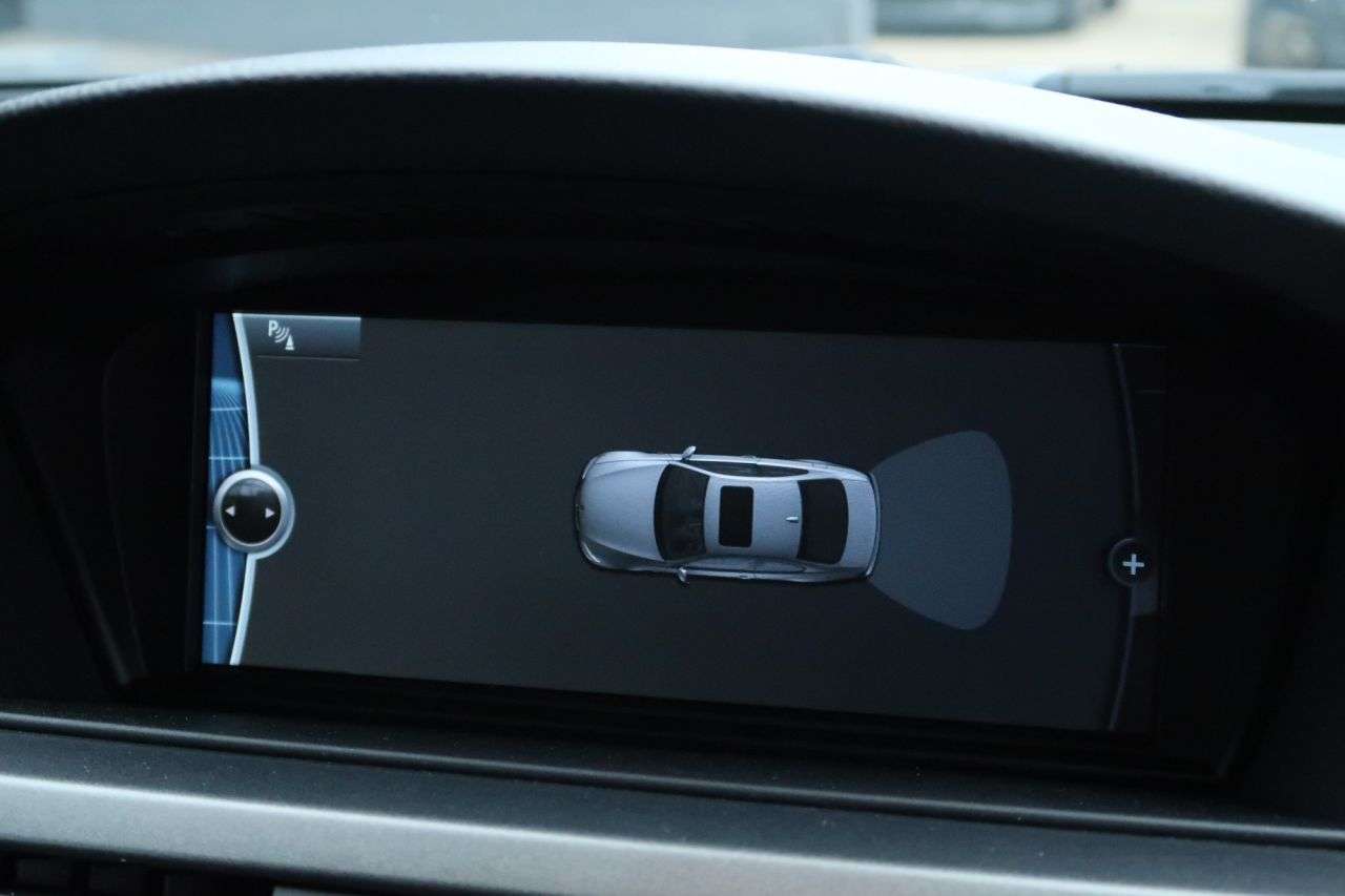 2011 BMW M3 2011 BMW M3