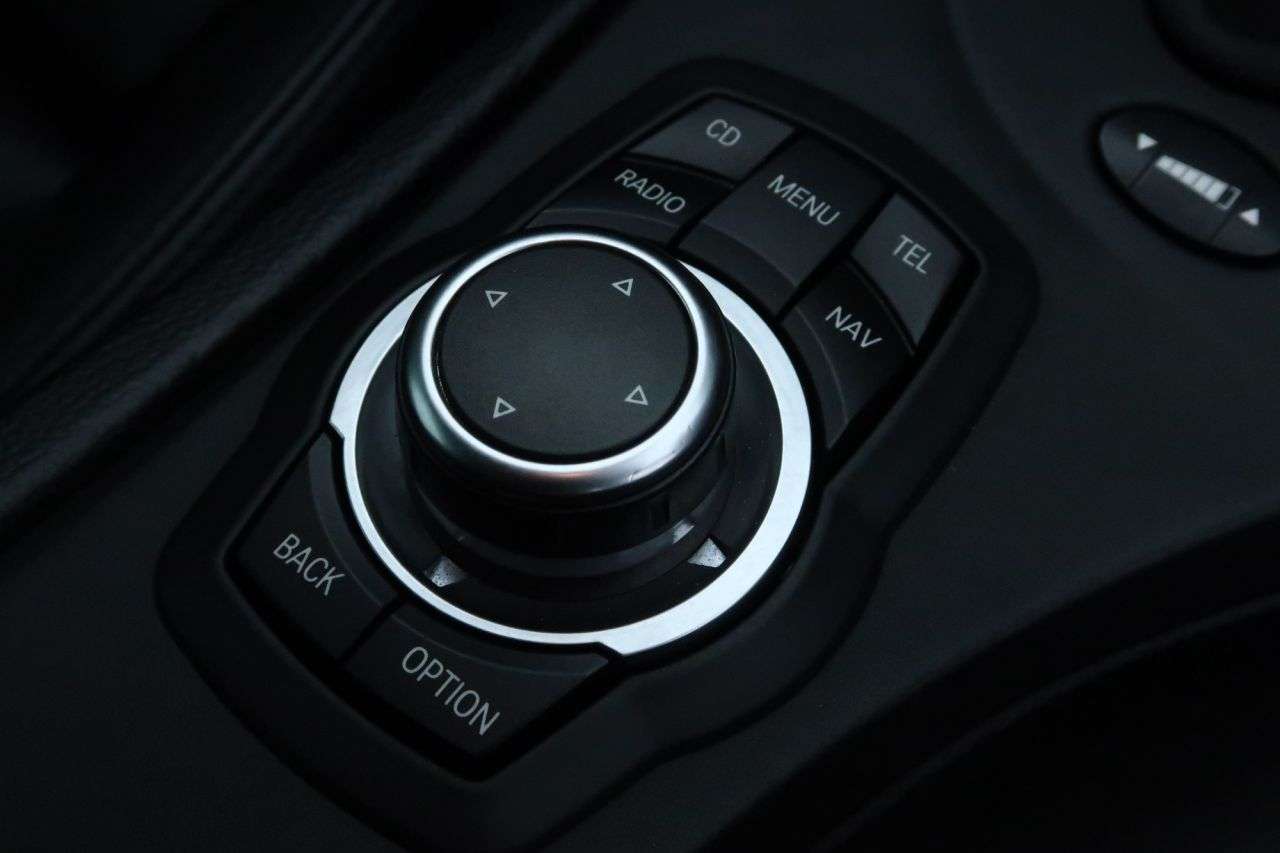 2011 BMW M3 2011 BMW M3