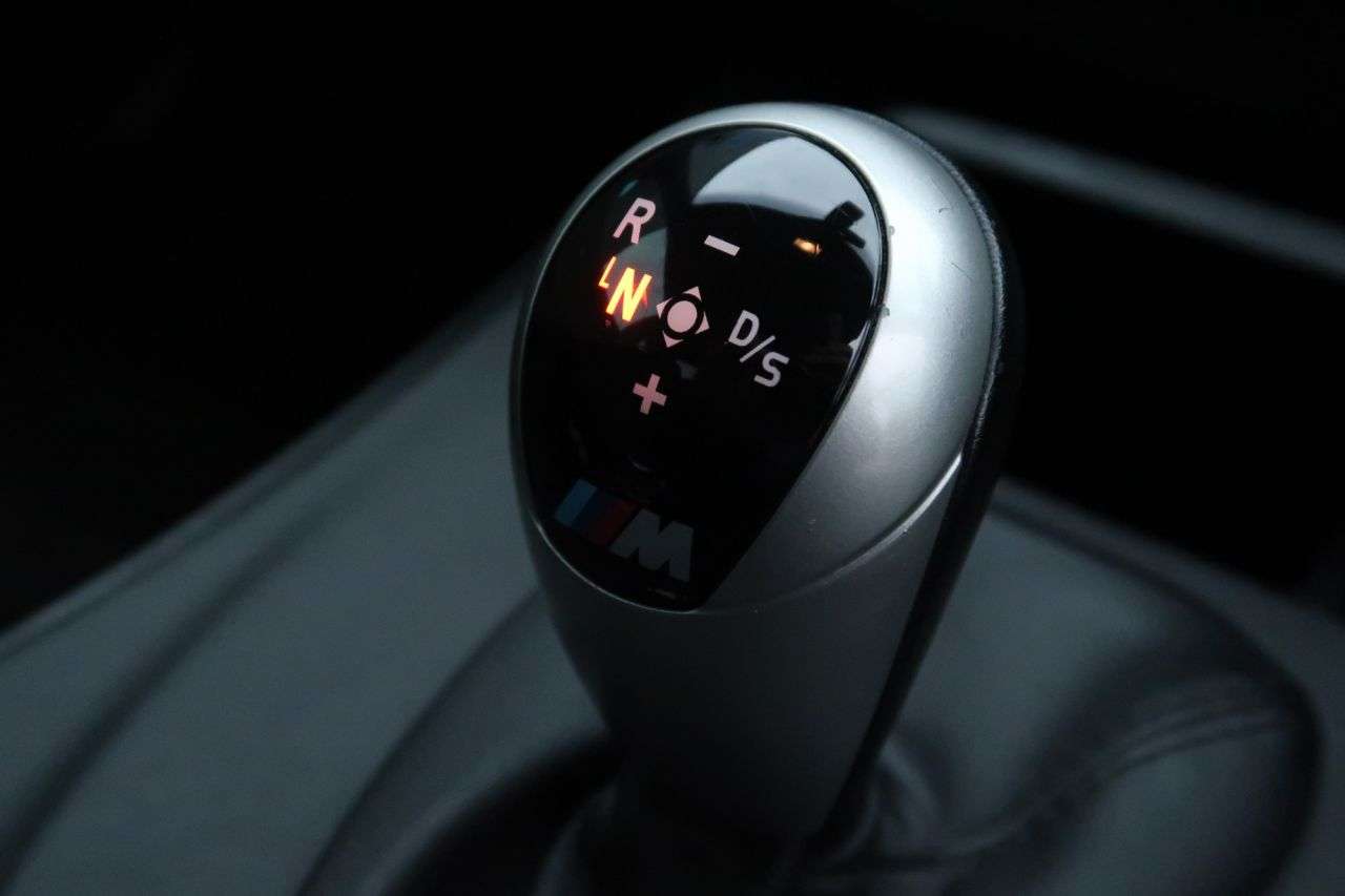 2011 BMW M3 2011 BMW M3