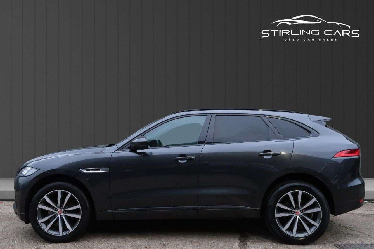2018 JAGUAR F-PACE 2018 JAGUAR F-PACE