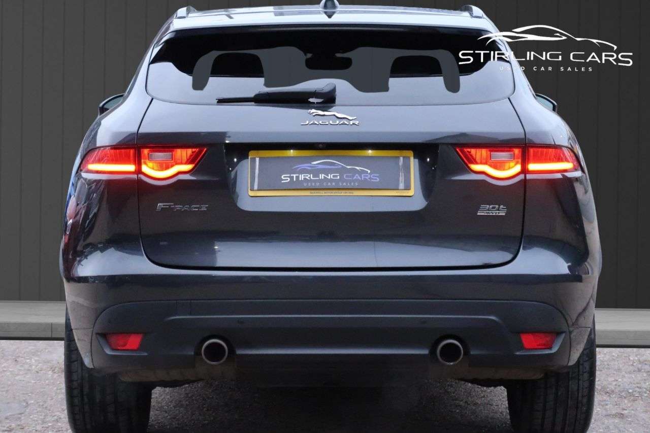 2018 JAGUAR F-PACE 2018 JAGUAR F-PACE