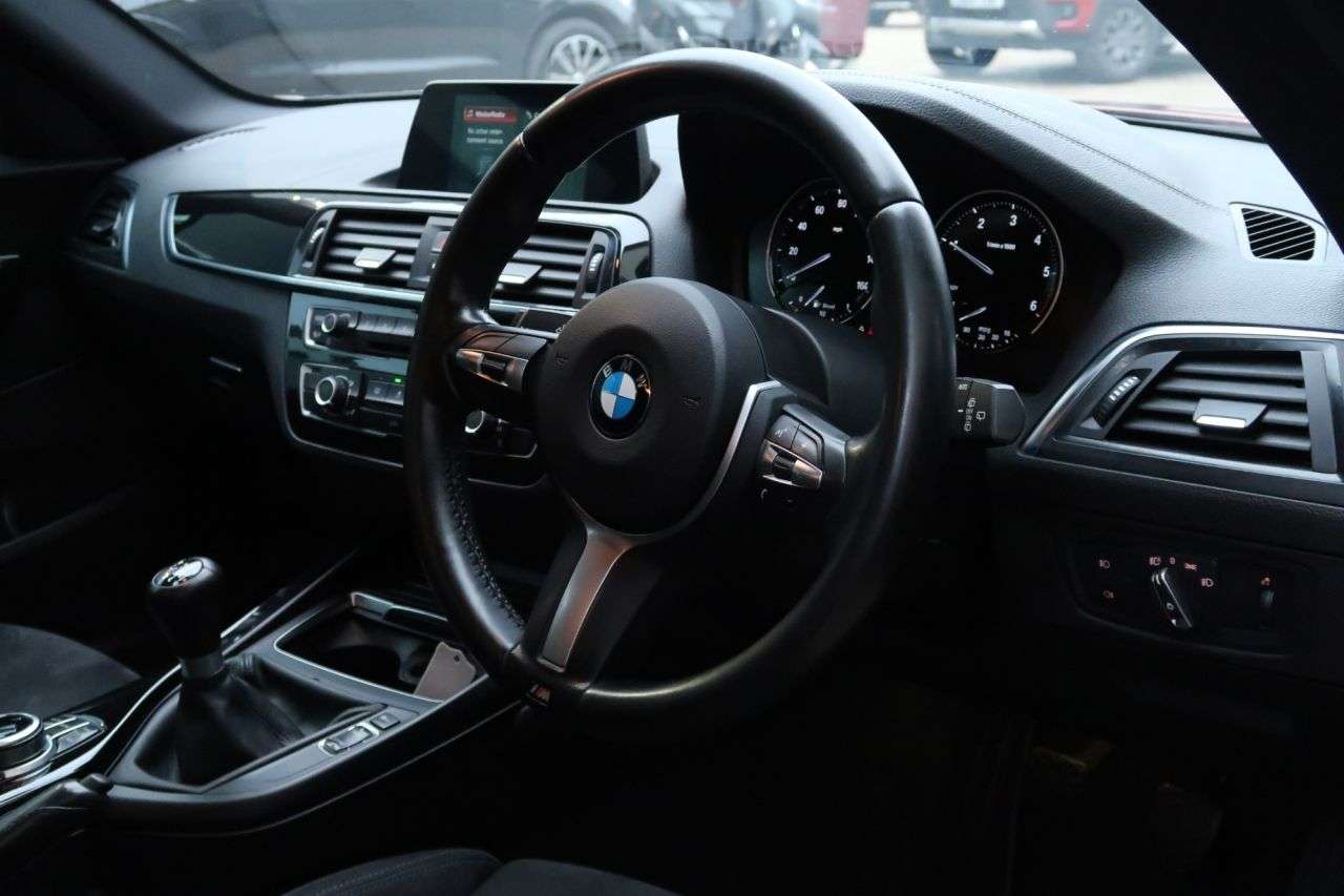 2018 BMW 1 SERIES 2018 BMW 1 SERIES
