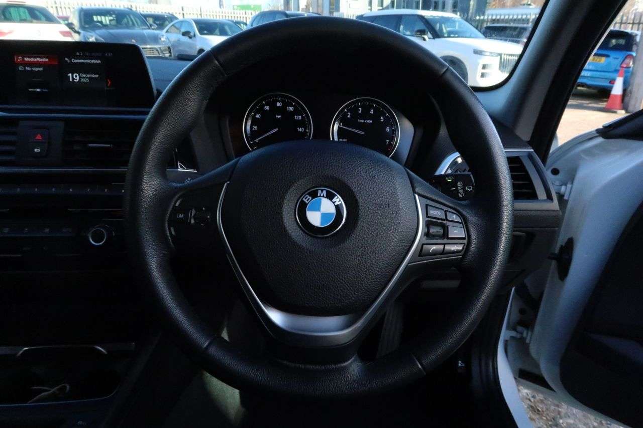 2018 BMW 1 SERIES 2018 BMW 1 SERIES