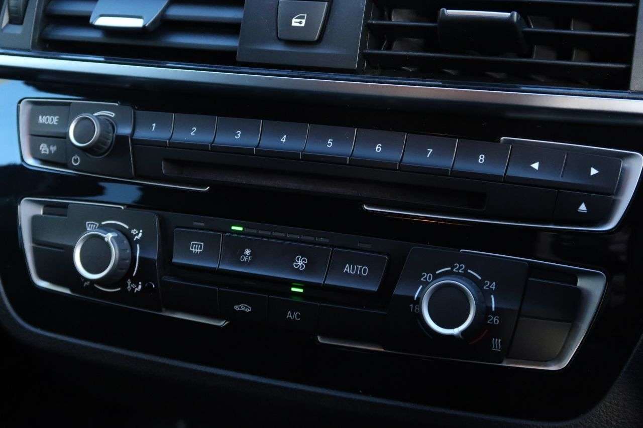 2018 BMW 1 SERIES 2018 BMW 1 SERIES