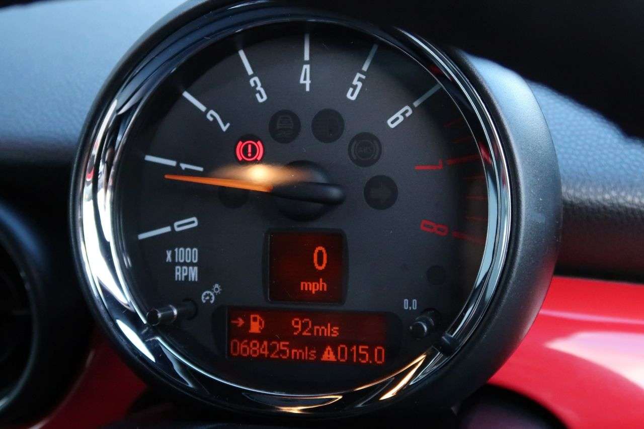 2011 MINI HATCH 2011 MINI HATCH