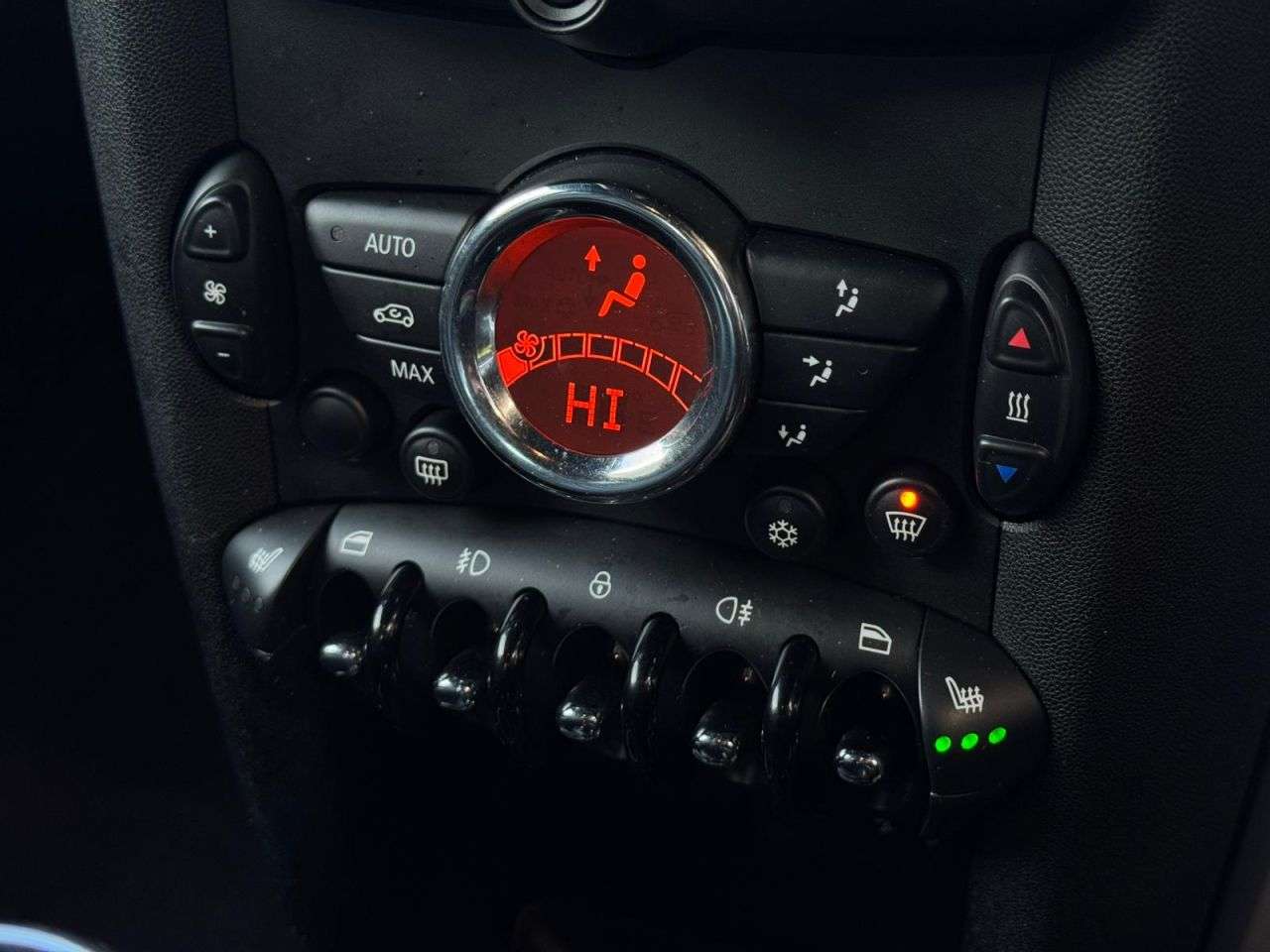 2011 MINI HATCH 2011 MINI HATCH