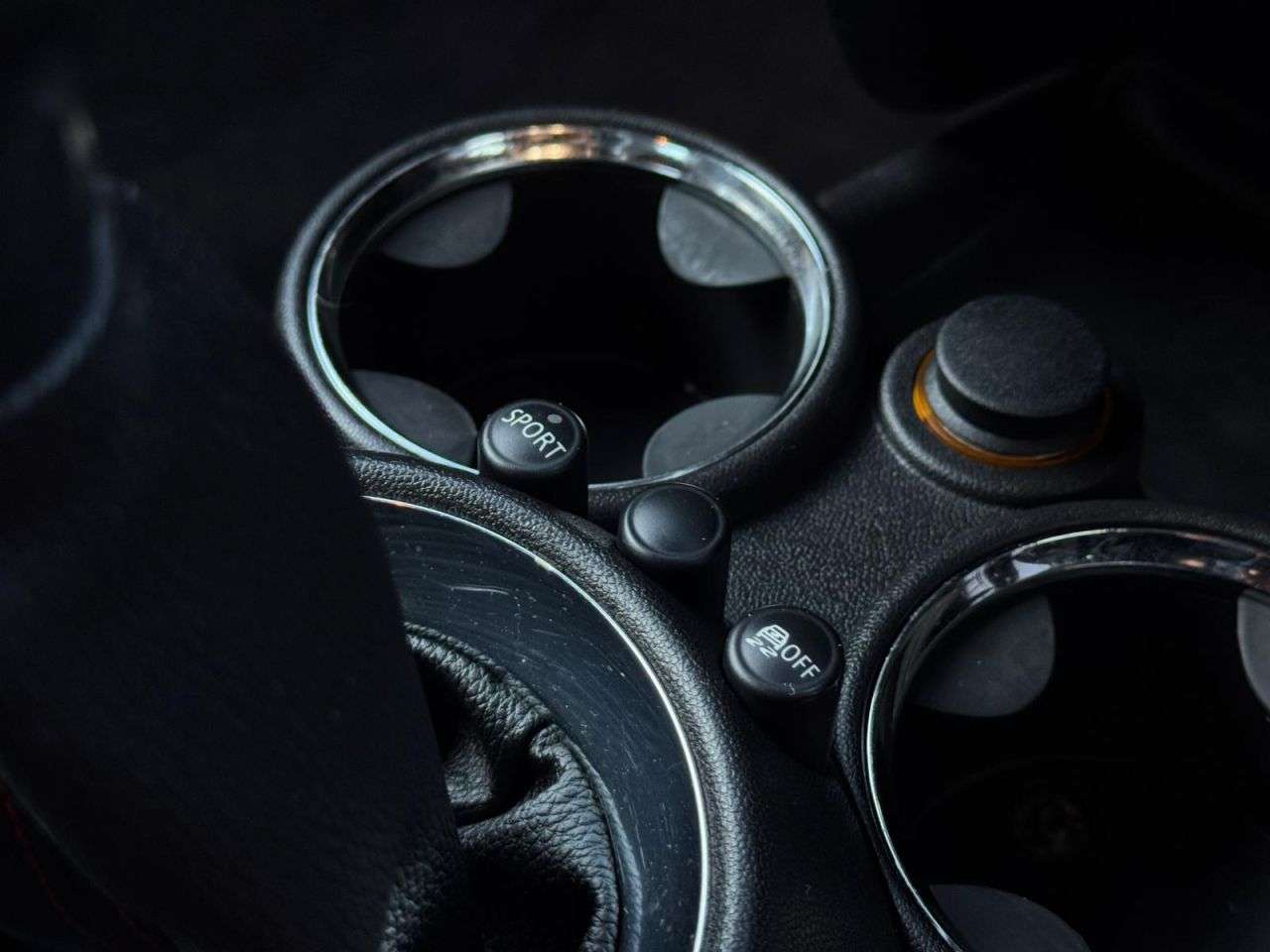 2011 MINI HATCH 2011 MINI HATCH