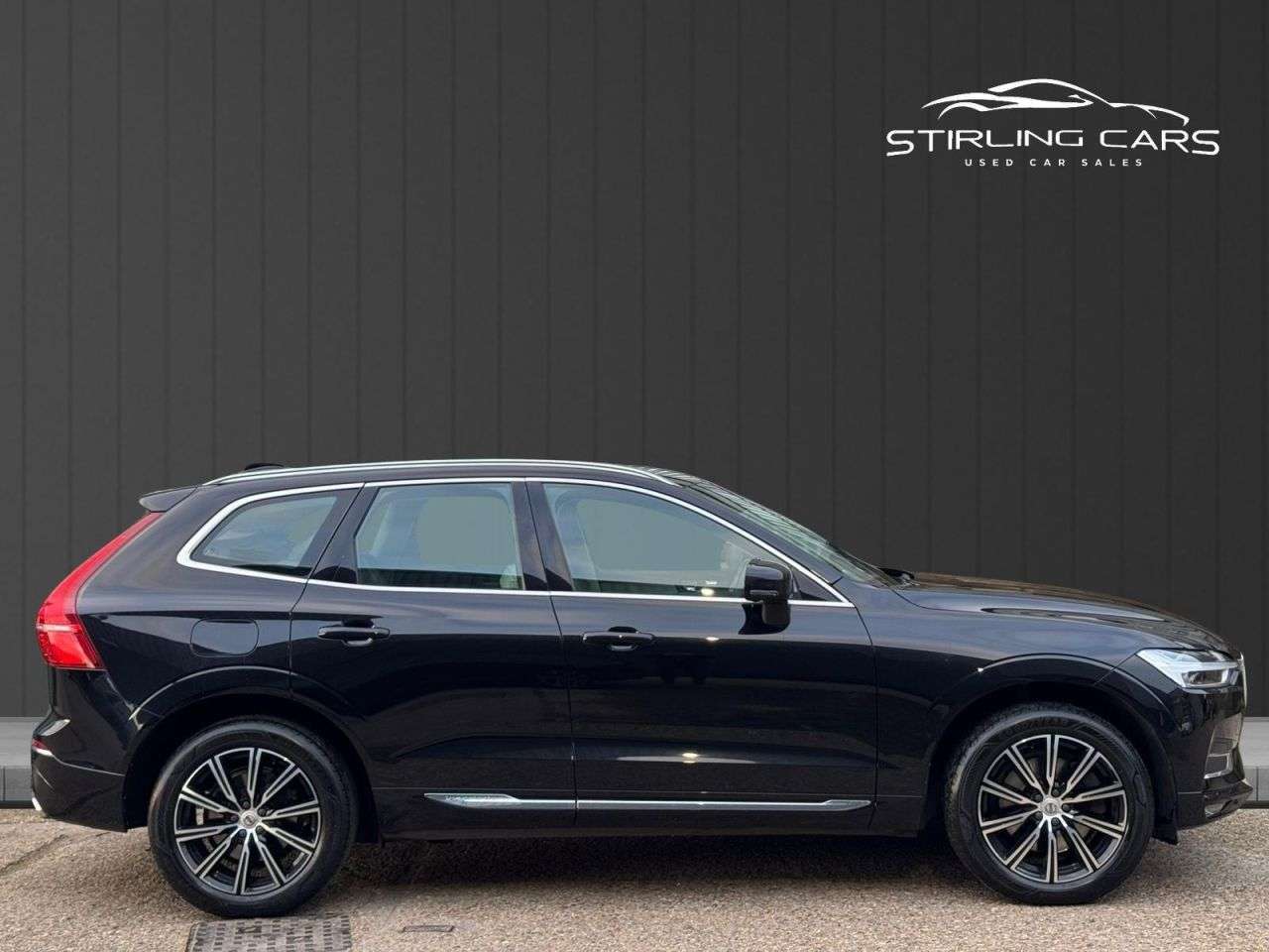 A 2018 VOLVO XC60 2.0 D4 Inscription SUV 5dr Diesel Auto AWD Euro 6 (s/s) (190 ps) FINANCE+WA A 2018 VOLVO XC60 2.0 D4 Inscription SUV 5dr Diesel Auto AWD Euro 6 (s/s) (190 ps) FINANCE+WA