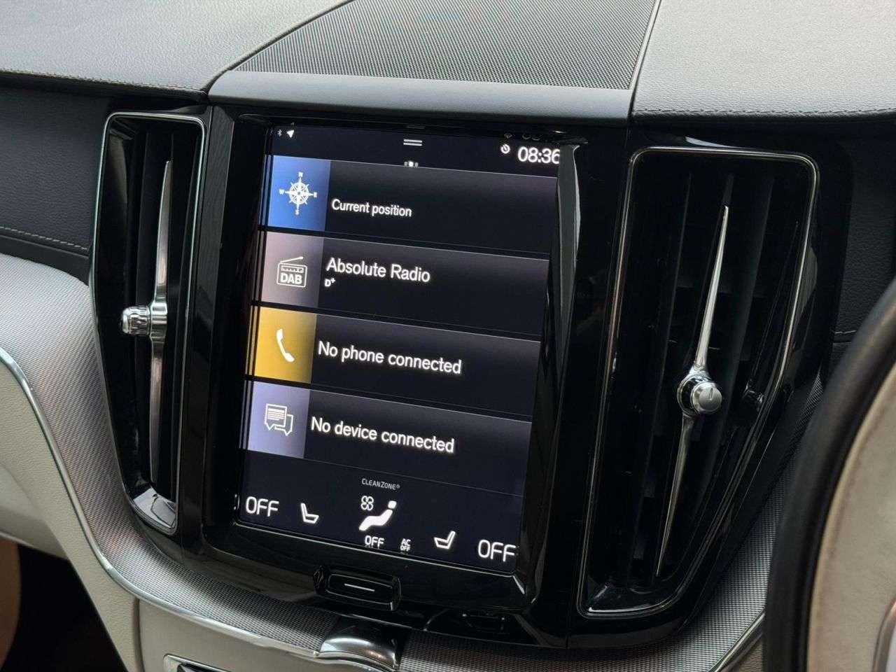 2018 VOLVO XC60 2018 VOLVO XC60