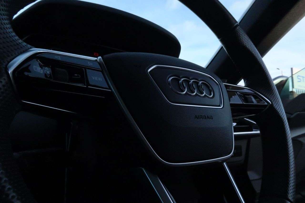 2021 AUDI E-TRON GT 2021 AUDI E-TRON GT