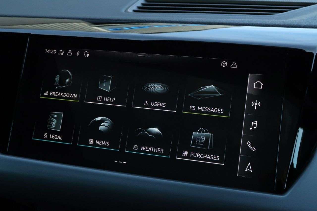 2021 AUDI E-TRON GT 2021 AUDI E-TRON GT