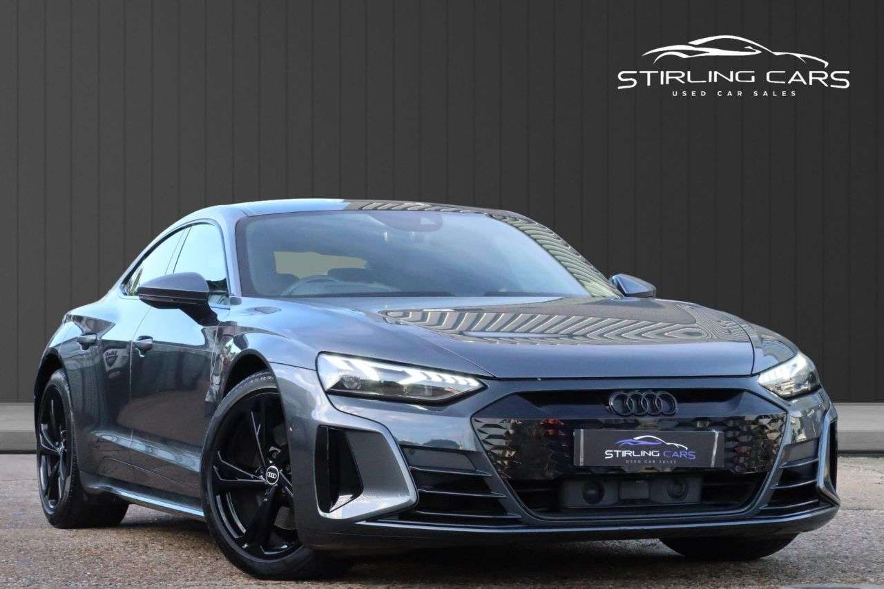 A 2021 AUDI E-TRON GT 93.4kWh Saloon 4dr Electric Auto quattro (476 ps) FINANCE+WARRANTY+SERVICE A 2021 AUDI E-TRON GT 93.4kWh Saloon 4dr Electric Auto quattro (476 ps) FINANCE+WARRANTY+SERVICE